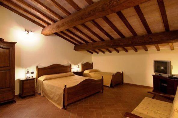 Complesso Agrituristico La Ciriola Villa Пиедилуко Екстериор снимка
