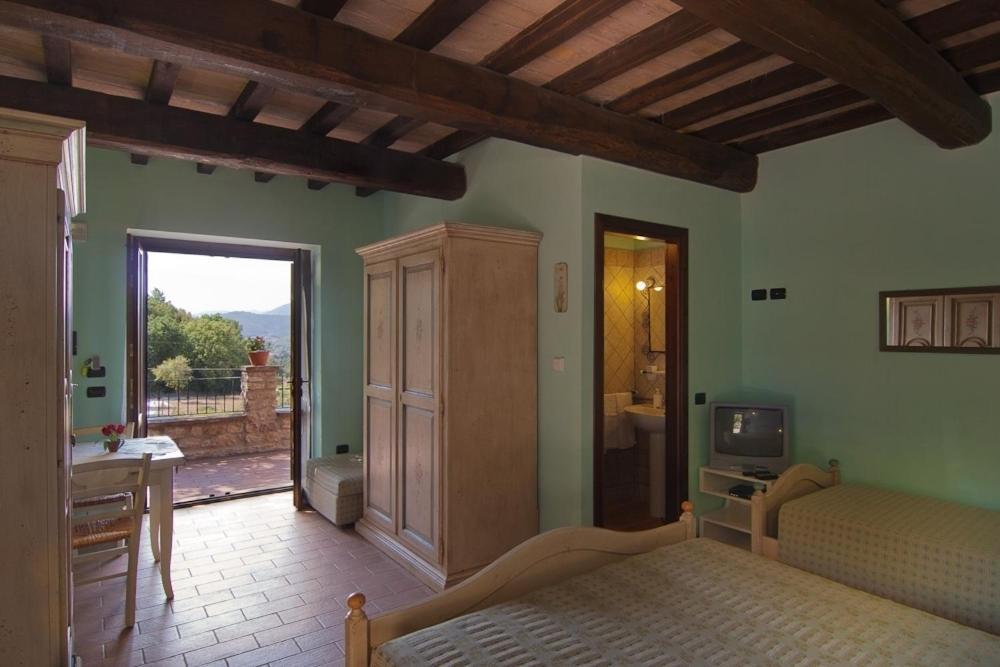 Complesso Agrituristico La Ciriola Villa Пиедилуко Стая снимка